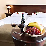 Hotel Carmen 3*